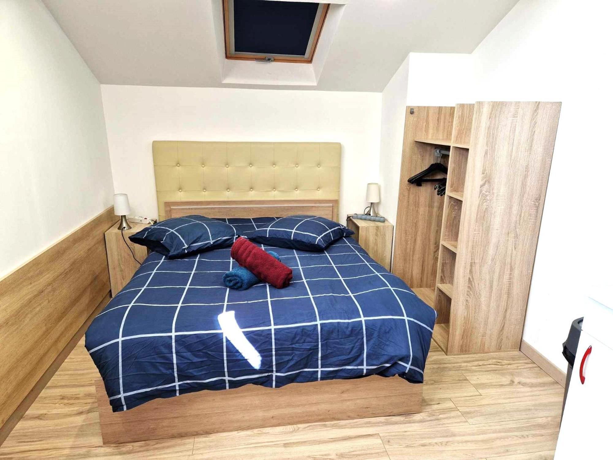 08 - Tres Joli Studio Tout Equipe Avec Parking Privatif Gratuit, Grand Fourgon Possible, Tout Le Linge De Maison Est Fourni Razac-sur-l'Isle Exterior photo